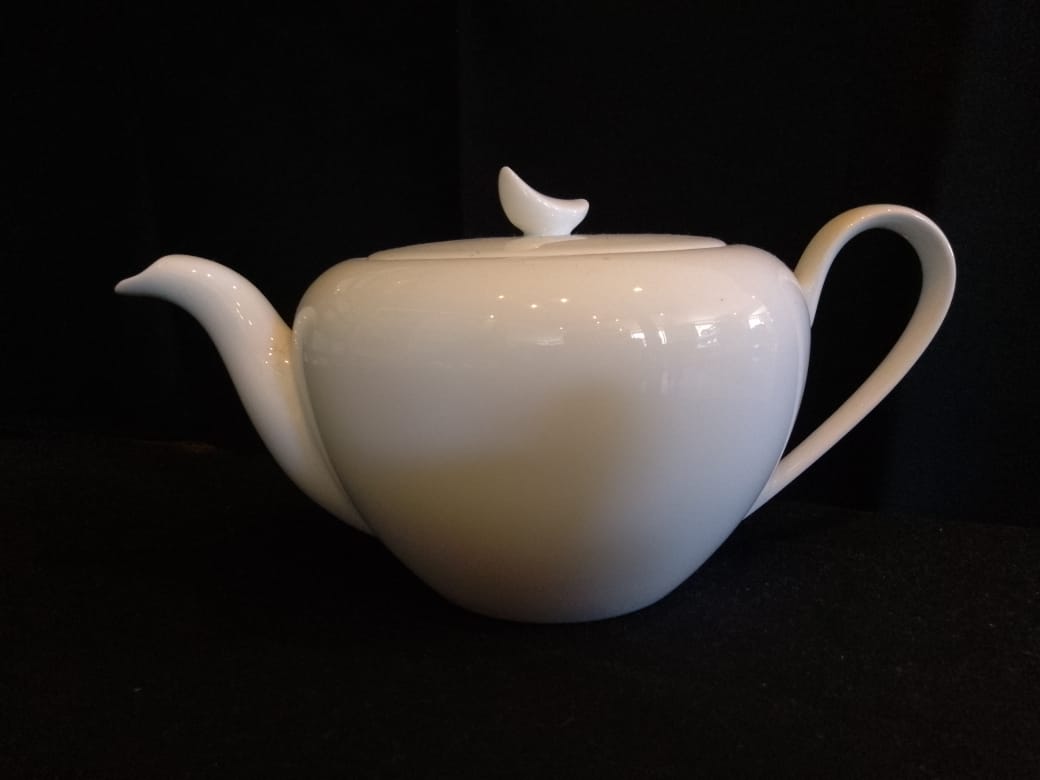 Dankotuwe Porcelain Whiteware for Hotels and Homes
