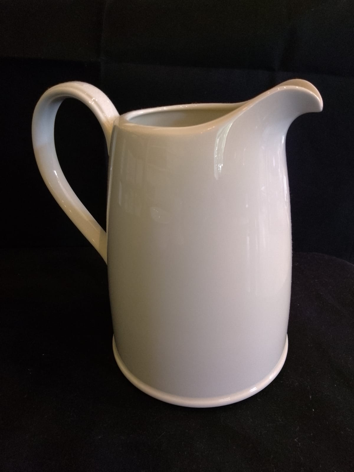Dankotuwe Porcelain Whiteware for Hotels and Homes