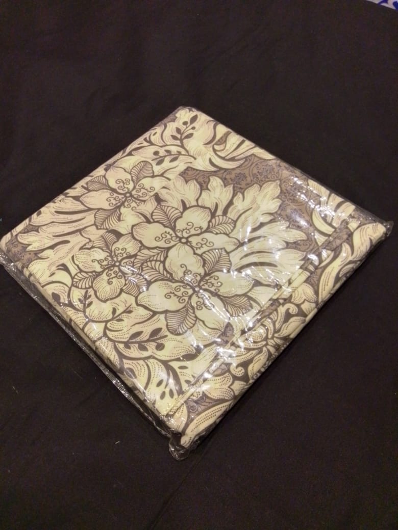 Printed Bedsheet Sets [90"x90"; Queen]