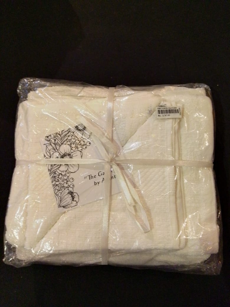 Pirikara Towel Gift Packs - The Towel Factory